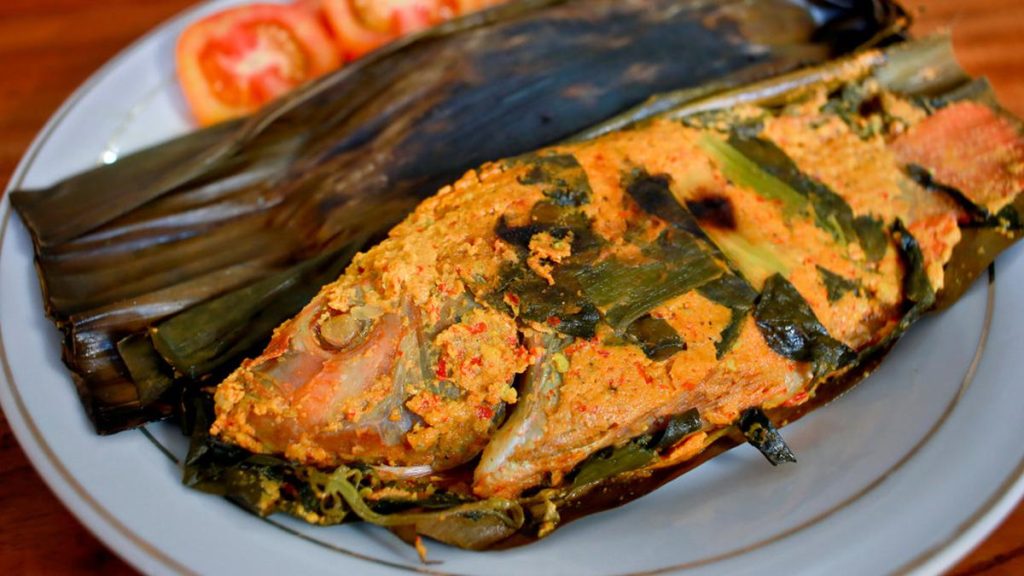 Ikan Pepes, Makanan Khas Daerah Jawa Barat